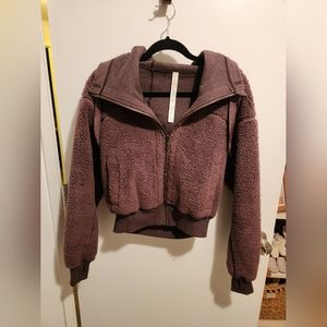 Lululemon purple sherpa jacket reversable S Small cropped